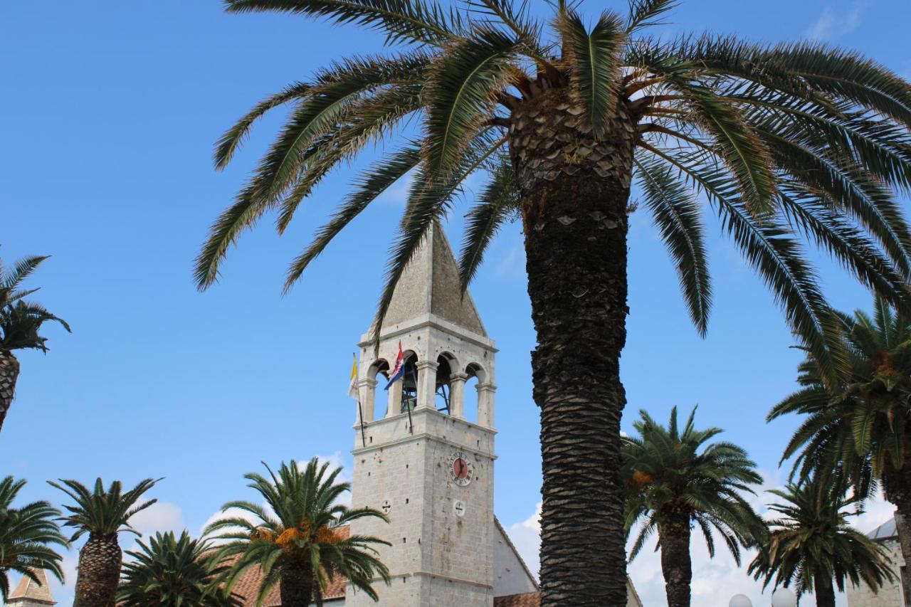 Apartments Villa Macola Trogir Ngoại thất bức ảnh