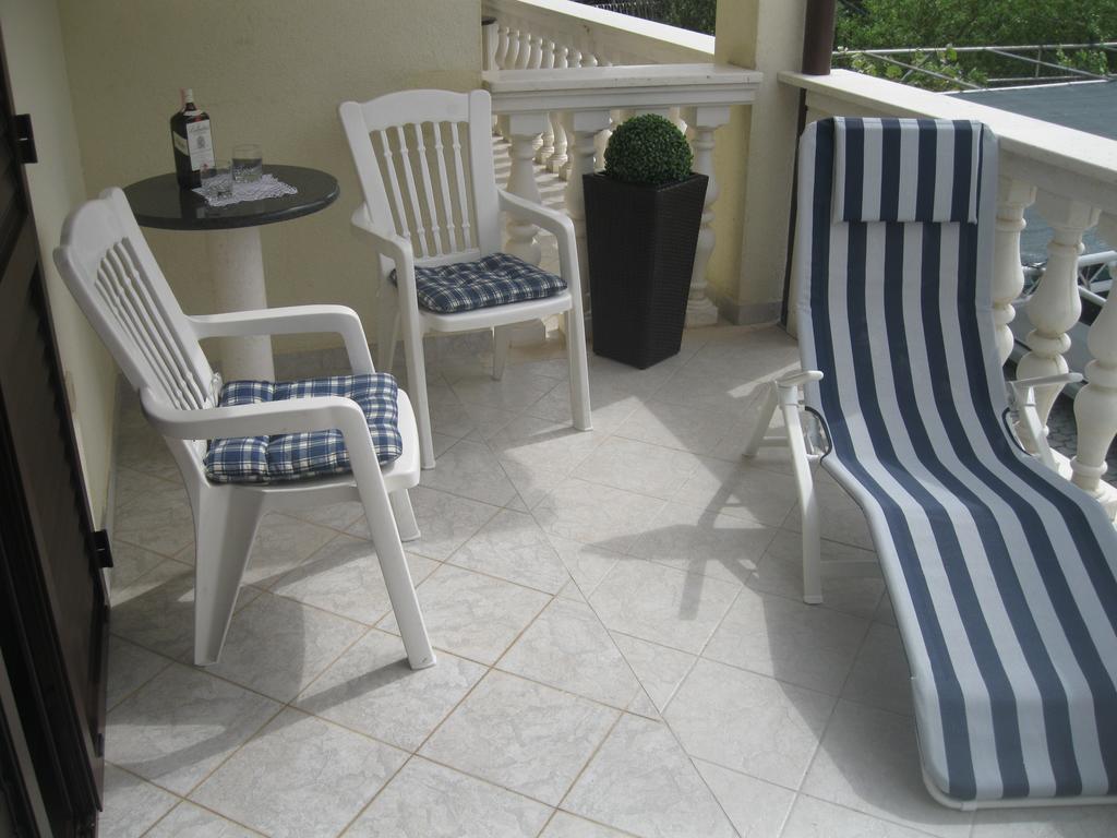 Apartments Villa Macola Trogir Ngoại thất bức ảnh