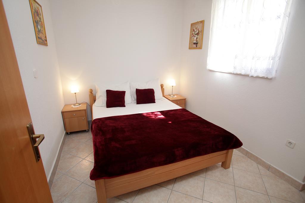 Apartments Villa Macola Trogir Ngoại thất bức ảnh