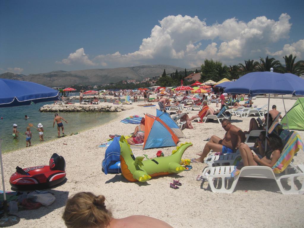 Apartments Villa Macola Trogir Ngoại thất bức ảnh