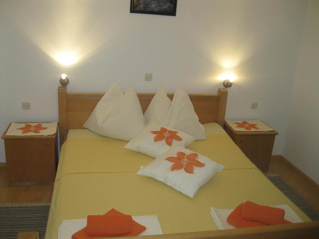 Apartments Villa Macola Trogir Ngoại thất bức ảnh