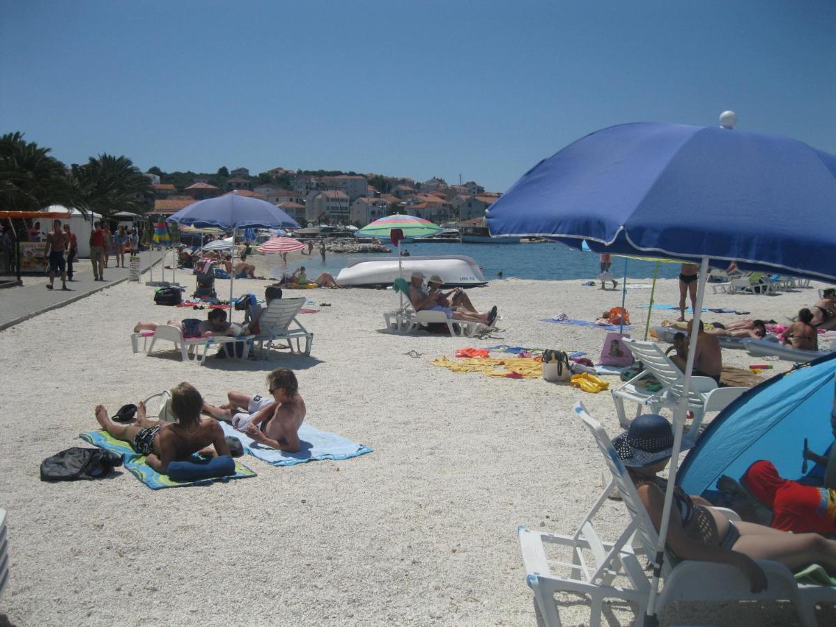 Apartments Villa Macola Trogir Ngoại thất bức ảnh